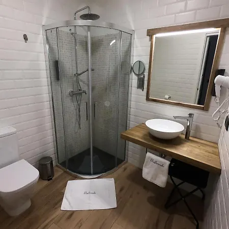 Balhondo Open Village *