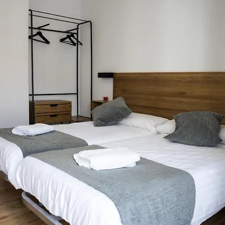 Balhondo Open Village * Puebla de Alcocer