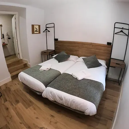 منزل ريفي Balhondo Open Village *