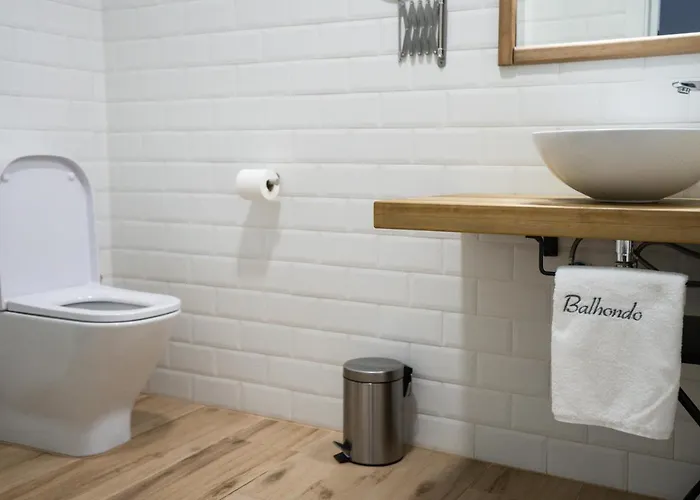 Balhondo Open Village * Puebla de Alcocer