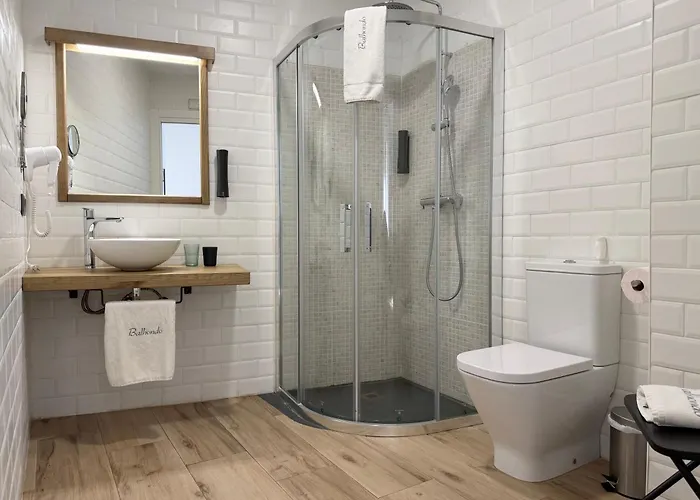 Balhondo Open Village *