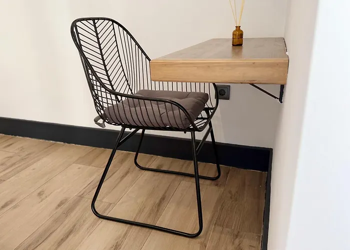 Balhondo Open Village *